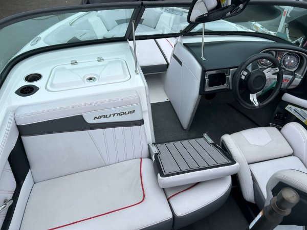 Pre-Owned 2017 Nautique 200 Power Boat for sale